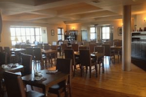 Yeats County Inn (Curry, Sligo)